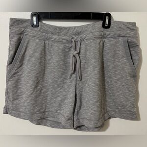 Athleta Gray Athletic Shorts XL Drawstring Lounge Activewear Pockets